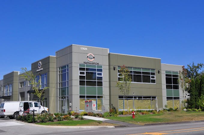 Acura Embedded Building